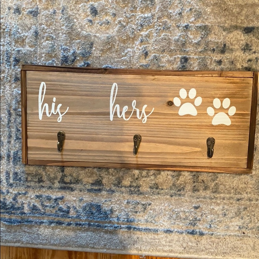 Cute hanger for keys and leash